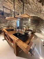 Cantina 10 - Authentic Stone Retreat - Lake Como - Bed and Breakfast Pognana Lario