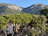 Le Nid Suspendu-insolite-GARAGE-wifi-Clim - B&B Tolón