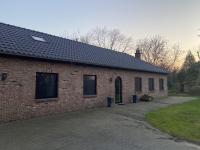 Ganzendrieshoeve - 3 Bedroom, 2 Bathroom Holiday Home with Large Garden - Chambres d'hôtes Rumst