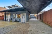 Secluded Bachelor Suite - Bed and Breakfast Vancouver