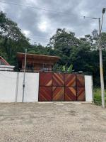 Jacaranda House, rustic, Private Pool - Chambres d’hôtes Talamanca