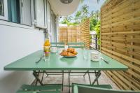 Le Cosy Pearl - Duplex clim terrasse et parking - Bed and Breakfast Saint-Denis