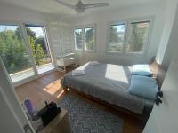 Doppelzimmer mit Balkon und Meerblick