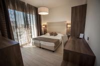 Double or Twin Room with Balcony Sea View - Beach Access