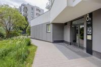 Modern Apartment in Warsaw with Parking and Balcony by Noclegi Renters - Chambres d'hôtes Varsovie