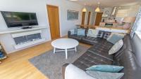 Swallows Beach Chalet Sleeps 6 Walk to the Beach - Chambres d’hôtes Croyde