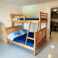 TST Transient Homes - WiFi Access, Bedroom with AC, Kitchenette, Private Bathroom - B&B Romblón