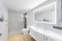 Stunning 5-Bed Villa with Private Pool - B&B Manilva