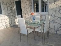 Antonia family house near Airport - Chambres d'hôtes Limín Mesoyaías