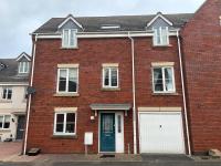 Rosebay Gardens, Cheltenham - Delightful, charming and very spacious 4BR Retreat - Chambres d'hôtes Golden Valley