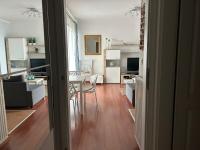 AquaToria Apartman - B&B Siófok