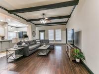 Spacious Deer Creek Home with Study and Yard - Ferienwohnung Edmond