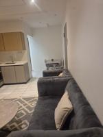 نوارة المزاحمية - B&B Riyad