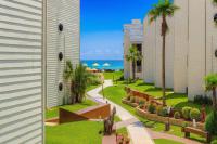 Tons of Beds 1st floor Beachfront Condo 2 Pools - Ferienwohnung South Padre Island