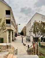 Chic Loft by Castle&Danube Old town Free Parking - B&B Bratislava