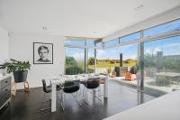 Peka Peka Beach House - Waikanae Holiday Home - Chambres d'hôtes Waikanae