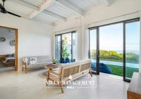 Villa Maracuya in Pecatu Bali - Spacious 3 Bedroom with Pool - Bed and Breakfast Padang