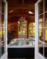 Wellness Oase mit Schwimmteich Whirlpool Sauna - Bed and Breakfast Weingarten