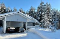 Spacious home surrounded by arctic nature - B&B Rovaniemi