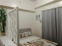 Chic Tropical Studio with Skyline View - B&B Cebu City