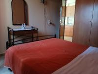 Avgonima Family's Rooms ll - B&B Chios
