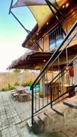 Matityahu Full-house Stay - Near Sabang Beach - Chambres d'hôtes Baler