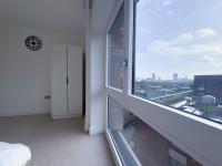 Luxurious & Spacious 2 Bedrooms & 2 Bathrooms Flat With Balcony Near Birmingham City Centre - Chambres d'hôtes Birmingham