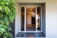 Mount Iron 'The Big House' 2 kitchens 2 living - B&B Wanaka