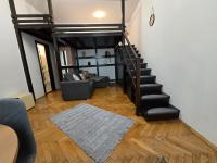 Old Town Studio I Central Brașov - B&B Braşov