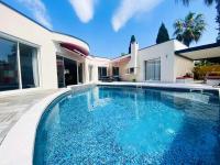 Villa Occitanie - Villa 6 pers avec piscine quartier résidentiel MAE-4084 - Bed and Breakfast La Grande-Motte