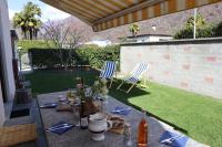 Cà Meriggio Bright apartment within walking distance of the river - Chambres d'hôtes Losone
