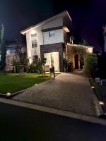 Deluxe Queen Room - Shared Bathroom - B&B Holmview