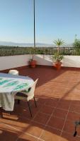 Casa andaluza con terraza cerca de Granada - Bed and Breakfast Granada