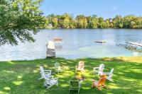 Family Fun on Cross Lake! Fire Pit, Games, Grill - B&B Pine City