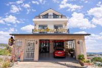 Golden Apple Villa Đà Lạt - B&B Khu Chi Lăng