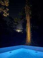 Alpina Village, Jacuzzi Climatizado, Montaña, Fogata, Jarabacoa - B&B Jarabacoa