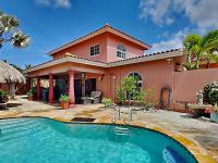 Aruba Suly Villa 4BR house with Private Pool - Bed and Breakfast Paradera