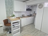 City Studio - Bed and Breakfast Târgu Secuiesc