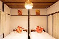 Whole House 27minutes to Osaka Namba Doutonbori 38 minutes to Nara, 60 minutes to Kansai Airport - Ferienwohnung Yao