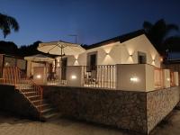 Villa Feluchia Tra Il Mare E Il Vulcano - B&B Acireale