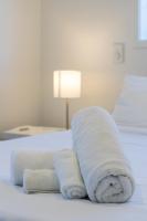 Charming 2-Bedroom Apartment - 2 BR, 1 Bath - Chambres d'hôtes Christchurch