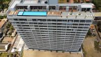 Joansa Luxury Beachfront Apartment - Ferienwohnung Uswetakeiyawa