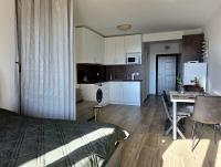 Sunny studio in Shartrez - B&B Shkorpilovtsi