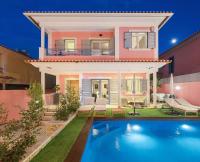 Elyra Cascais - Private Luxury Villa with Spa, Cinema & Gym - Chambres d’hôtes Alcabideche