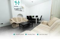 5BR House By Hyped Properties Short Term Rental Agency With Free Parking, Contractor Stays Wolverhampton - B&B Wolverhampton