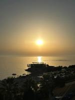 Appartement 2 Chambres avec Balcon et Vue sur la Mer