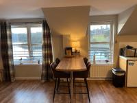Lews Castle View, 6 Ardanmhor Court - B&B Stornoway