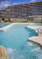 Apartment with 3 bedrooms, sea view, swimming pool and garage space - Chambres d'hôtes Playa Honda