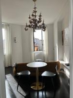 Bright & stylish apartment - B&B Milan