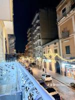 Ideal Suite 41 Pagani - Ferienwohnung Pagani